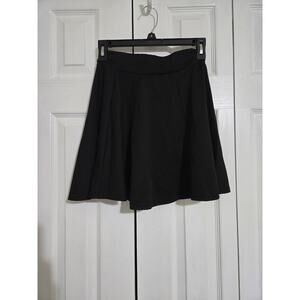 True rock small juniors black flowy skirt